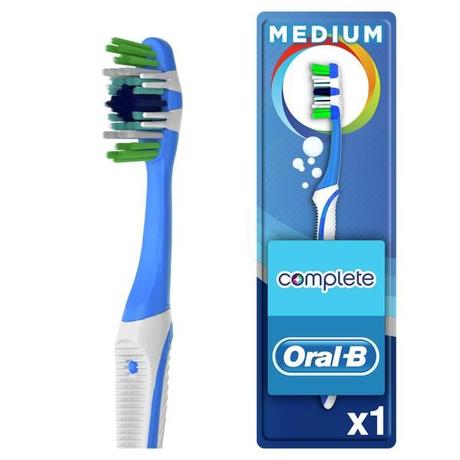 Фото Зубная щетка Oral-B Комплекс Пятисторонняя чистка 40, средняя жесткость