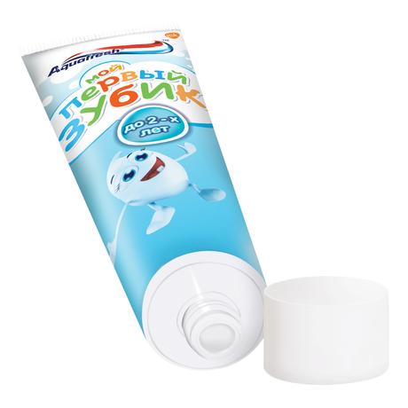 Фото Зубная паста детская Aquafresh Мой первый зубик от 0 до 2 лет с фтором для защиты от кариеса, 50 мл.