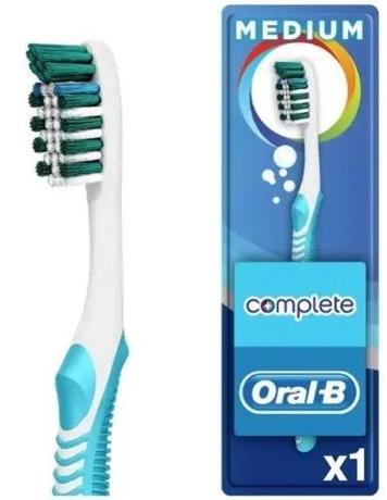 Фото Oral-B Комплекс Глубокая чистка 40 Зубная щетка, средняя жесткость